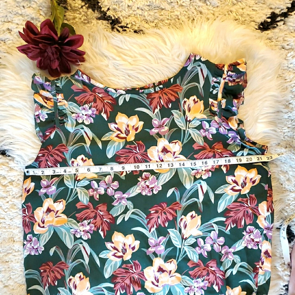 LOFT tropical floral drapey tank | L - Picture 6 of 9